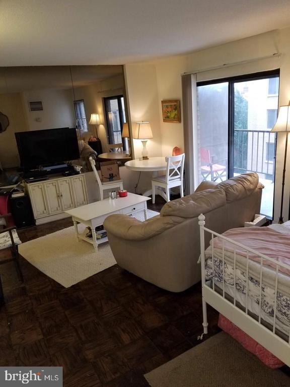 Foto del edificio - 1718 P St NW