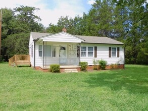 Building Photo - 2001 Pleasant Ridge Rd