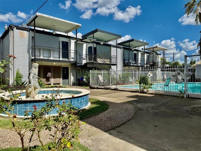 Foto del edificio - 1000 Heights Blvd