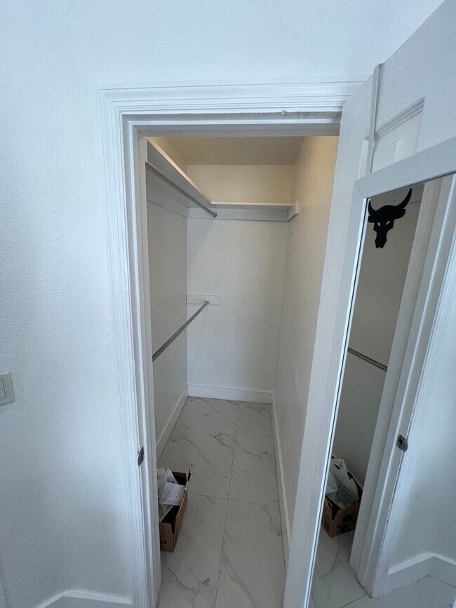 Foto del edificio - 10444 SW 7th St