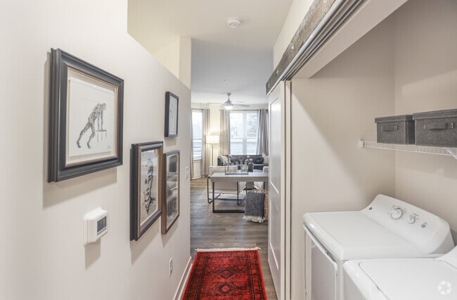 Interior Photo - The Line