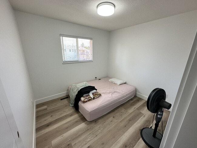 Photo du bâtiment - 31882 Mayne Ave