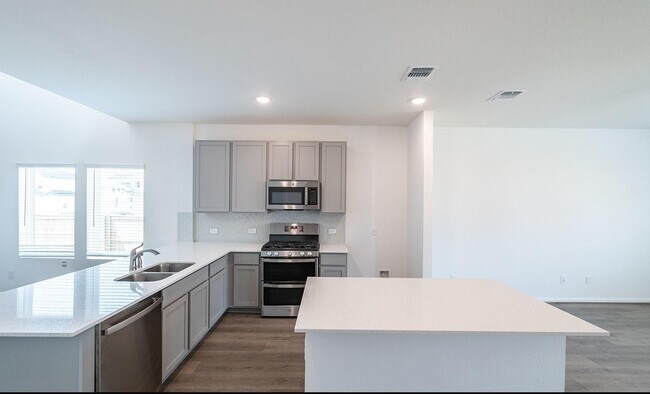Foto del edificio - 2307 Stonewater Cove