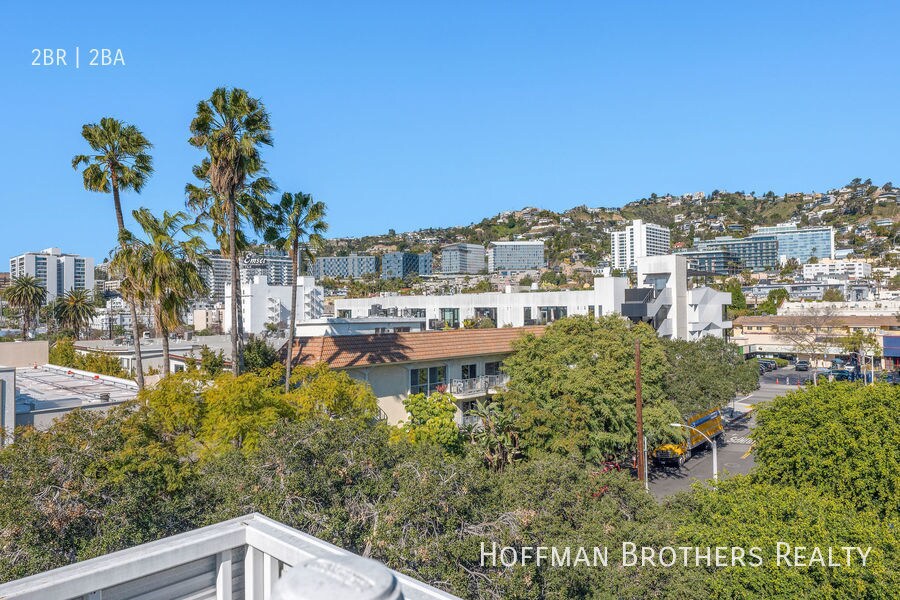 Primary Photo - 1030 N Kings Road West Hollywood, CA 90069