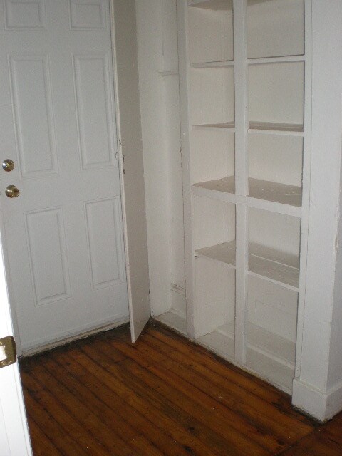 Foto del edificio - 1/2 Off 2nd Month Rent! 1st Floor Apartmen...