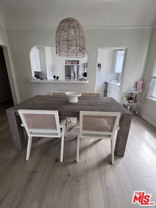 Building Photo - 10520 Eastborne Ave