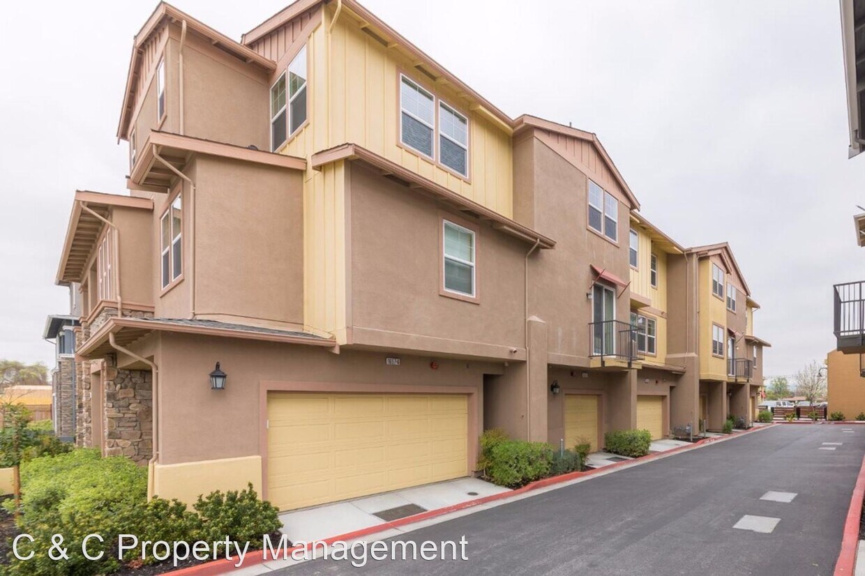 Building Photo - 3 br, 3 bath House - 1657 Prime Pl unit 5