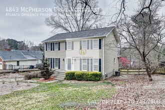 Building Photo - 4843 McPherson Dr NE