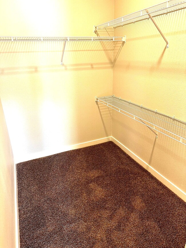 Foto del edificio - 1051 N Farm to Market 1660