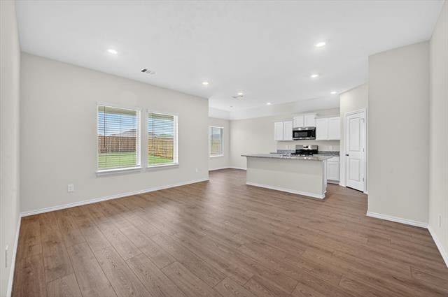 Foto del edificio - 3918 Applewood Trl