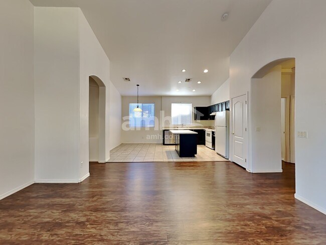 Building Photo - 17284 W Smokey Drive