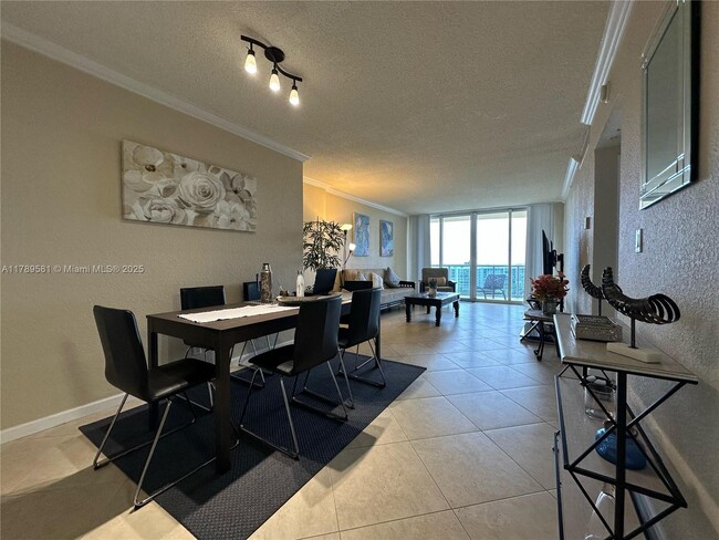 Foto del edificio - 2501 S Ocean Dr