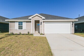 Building Photo - 31718 Hallington Hl Ln