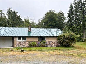 Building Photo - 6161 Wilkerson Ln