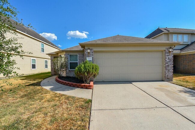 Building Photo - 7210 Foxwood Fair Ln