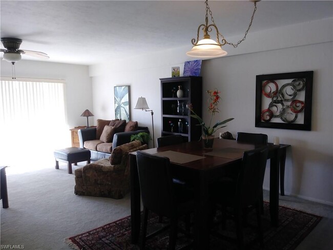 Foto del edificio - 16100 Bay Pointe Blvd