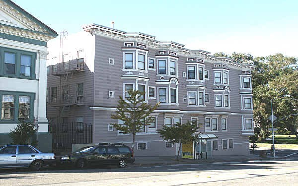 Foto del edificio - 1015 Masonic Ave