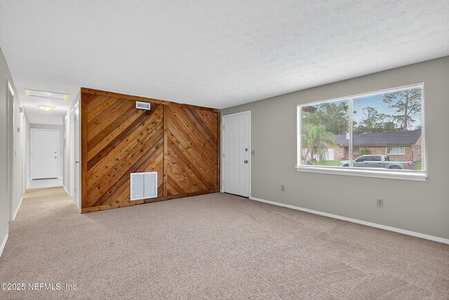 Foto del edificio - 9937 Moss Side Ln