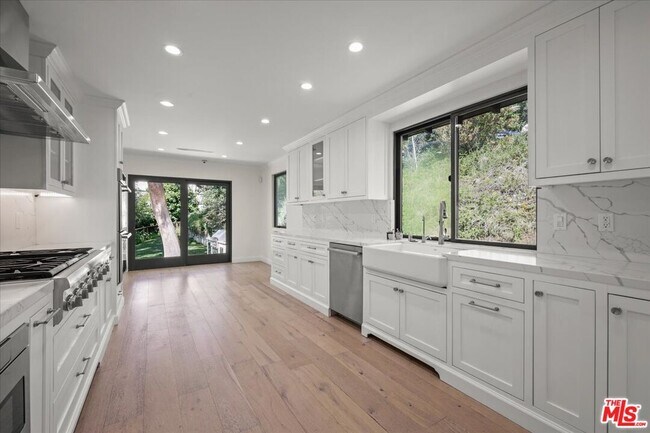 Building Photo - 11515 Thurston Cir