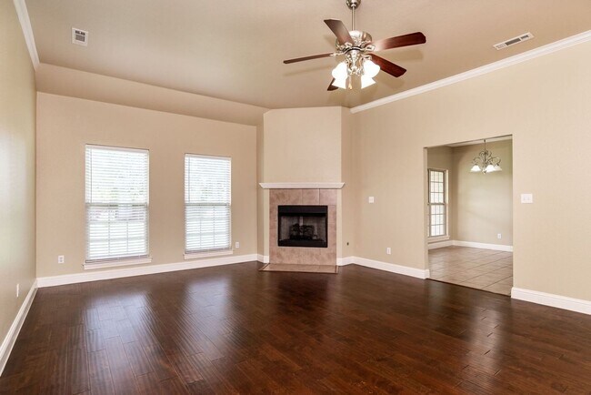 Foto del edificio - 1201 SW Willowbend Ave