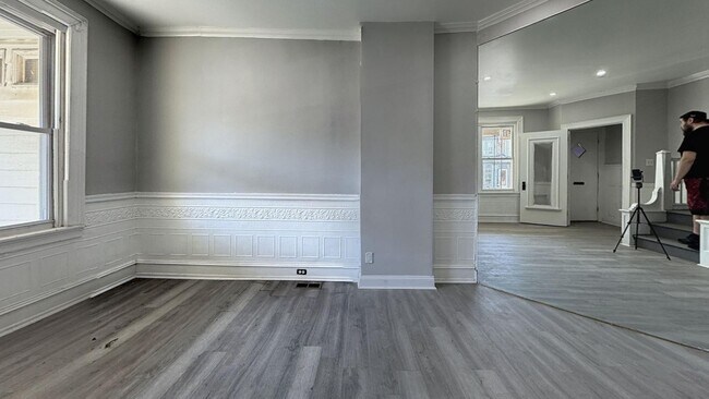 Foto del edificio - Move-In Ready 3BR Philly Rowhome with Modern Finishes