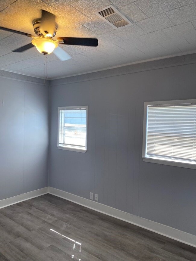 Foto del edificio - 1409 9th St