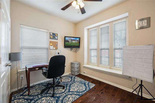 Building Photo - 2112 Jonathan Creek Dr