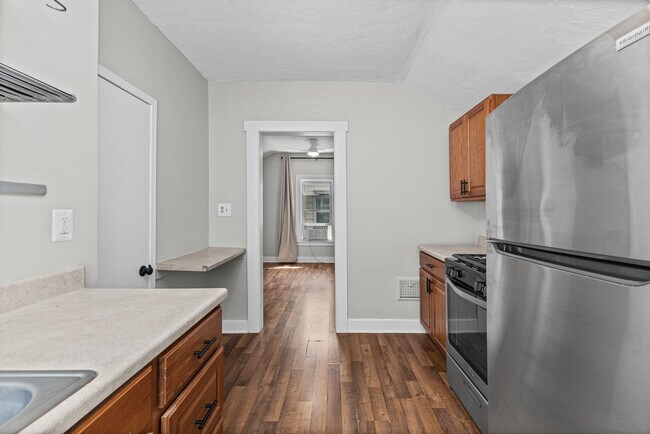 Foto del edificio - 340 E Troy St