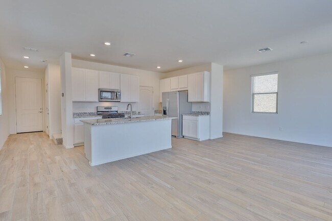 Foto del edificio - 3 bedroom, 2.5 bath NEW BUILD HOME