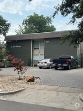Building Photo - 4020 Rawlins St