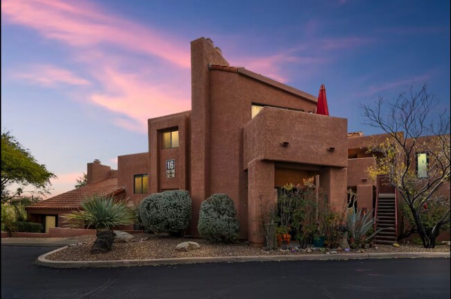 Foto del edificio - 5051 N Sabino Canyon Rd