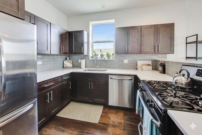 Foto del edificio - 504 S Oakley Blvd