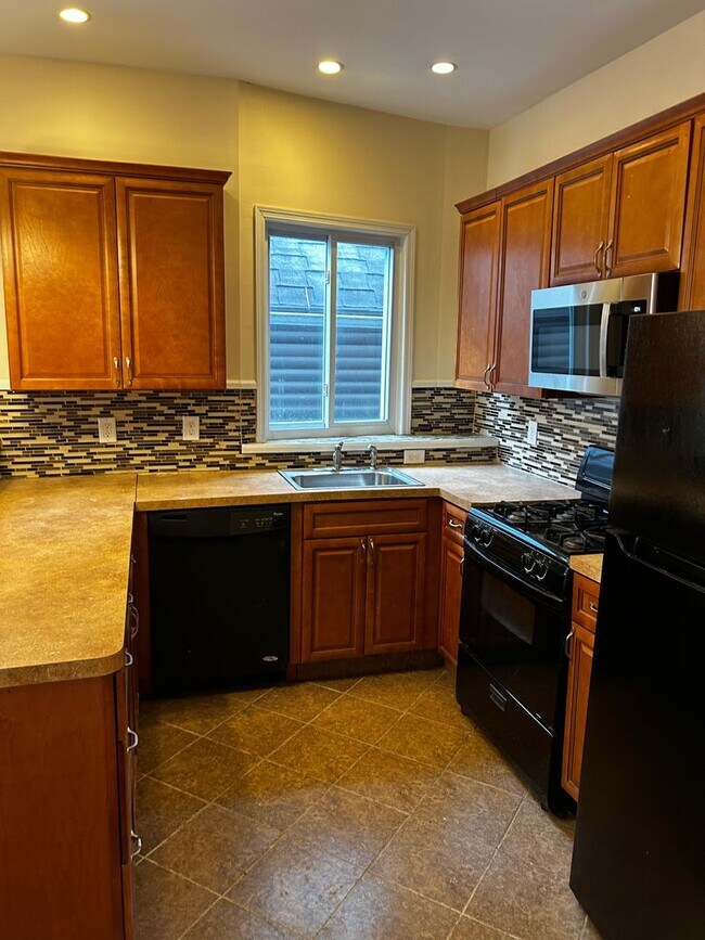 Foto del edificio - 1326 E Gibson St