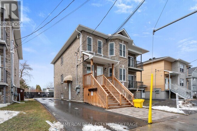Building Photo - 1232 Cumberland St