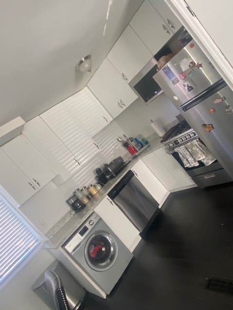 Foto del edificio - 4200 H St SE