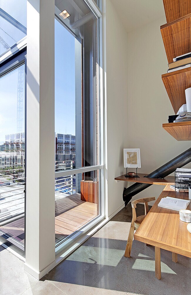 Foto del edificio - z-051425-The Lofts at 325 Westlake