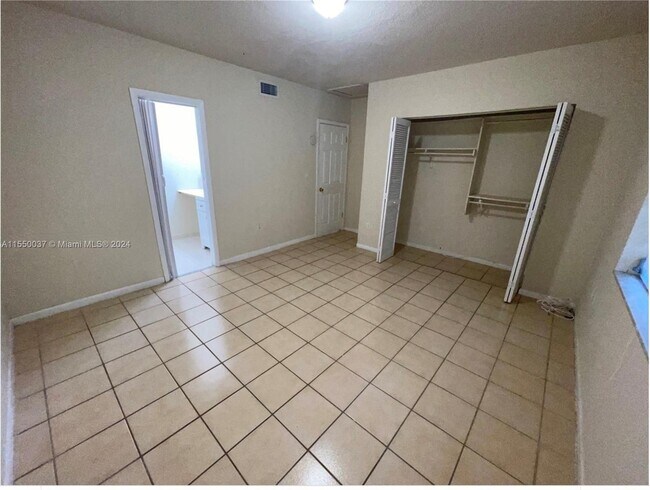 Building Photo - 9461 SW 174th St
