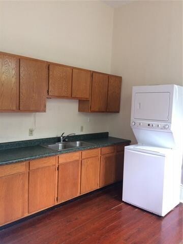 Foto del edificio - 1731 Amelia St