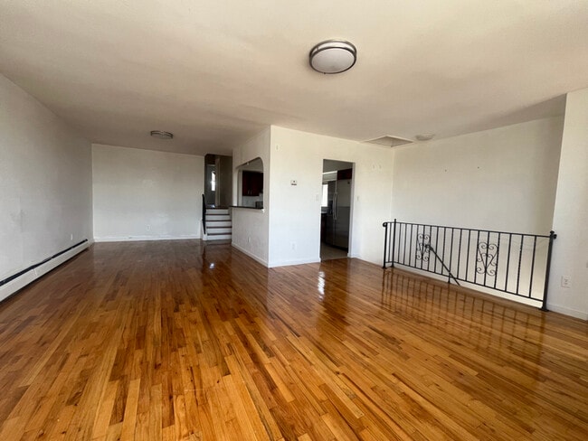 Building Photo - 149-27 84th St