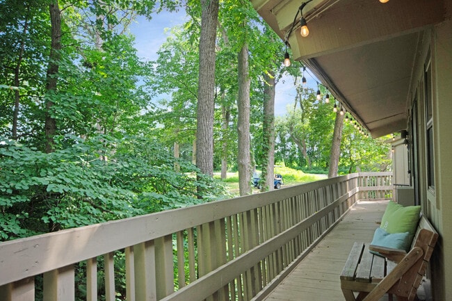 Foto del edificio - 403 Deerpath W