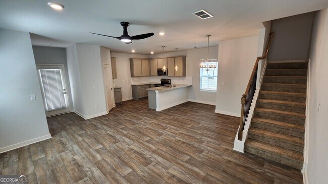 Foto del edificio - 320 Ivy Brook Ct