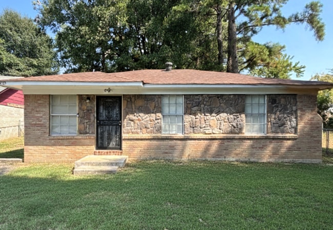 Photo - 3680 Moccasin Cove House