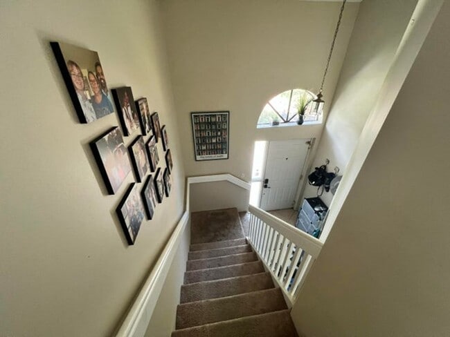 Building Photo - 5258 Europa Dr