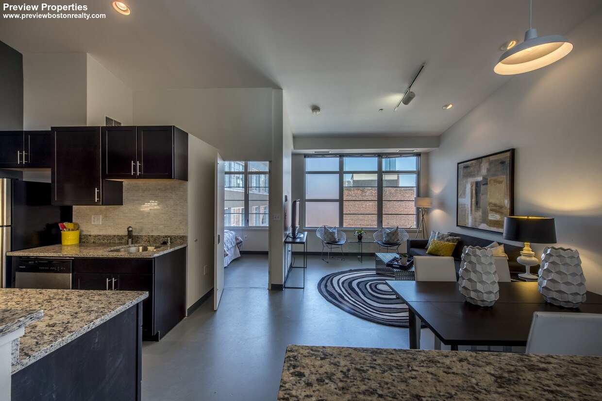 Foto principal - 117 East Berkeley Street
