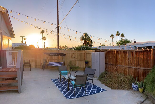 Lit up garden - 73717 Broadmoor Dr