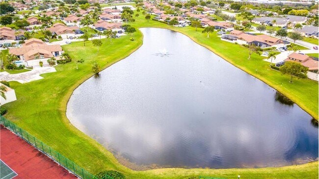 Building Photo - 9975 Boca Gardens Trail