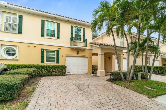 Building Photo - 508 Capistrano Dr