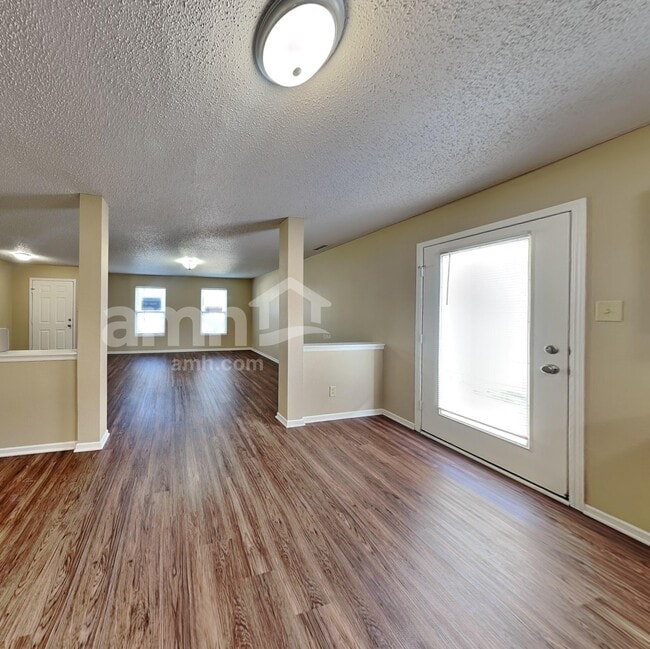 Foto del edificio - 10176 Cumberland Pointe Blvd