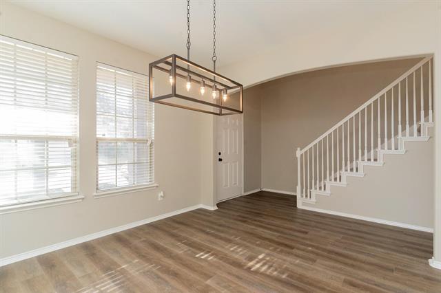 Foto del edificio - 4313 Summer Star Ln