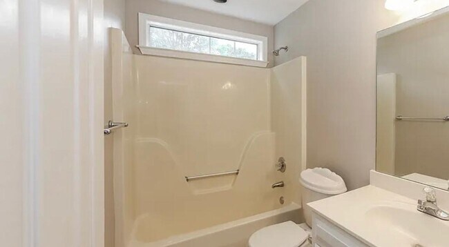 Foto del edificio - 157 Greenfield Ln